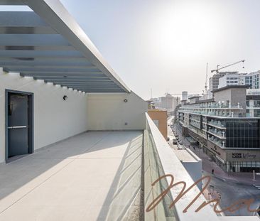 Duplex | luxuriously spacious | Private Jacuzzi - Photo 2