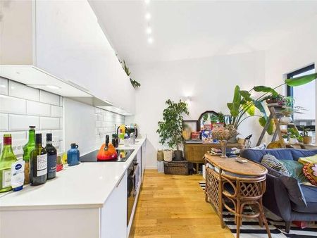 Elisabeth Gardens, Reddish, Stockport, SK5 - Photo 2