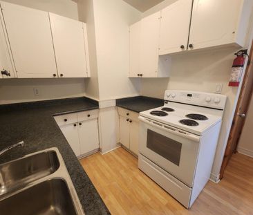 1 - 844 Norton Avenue - Photo 2