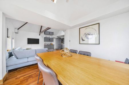 3 bedroom apartment to rent - Photo 3