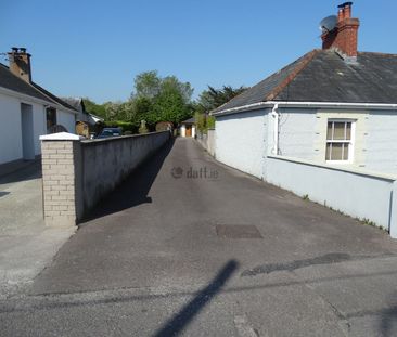 Apartment to rent in Cork, Blackrock - Photo 1