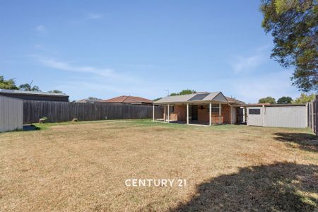 Newly Renovated Family Home in Narre Warren&excl; - Photo 5