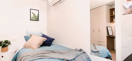 Single Bedroom - Photo 2