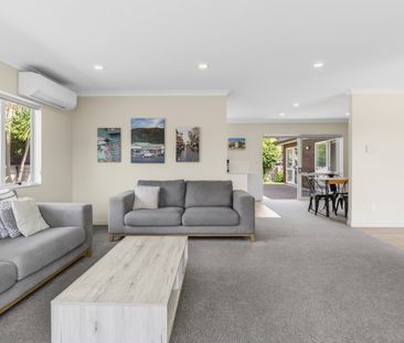 Spacious Single-Level Home in Prime Massey Location - Photo 2