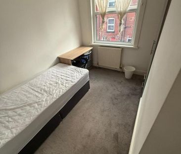 1 bedroom terraced house to rent - Photo 2