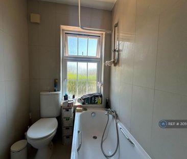 2 bedroom maisonette to rent - Photo 5