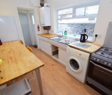 4 bedroom house share to rent - Photo 4