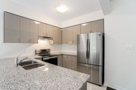 For Lease - 515 Garner Road Unit# 2, Hamilton, Ontario - Photo 5