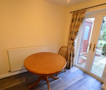 2 bedroom semi-detached house to rent - Photo 3