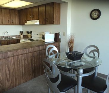805, 4902 - 37 Street *FURNISHED* - Photo 3