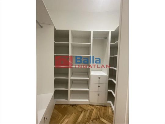 Kiadó felújított ház - Vác - Photo 1