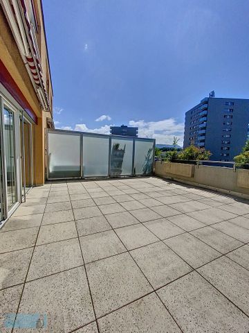 Bel appartement duplex avec terrasse pour une durée déterminée - Photo 3