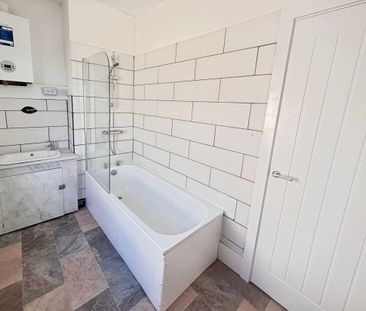 Holmes Street, BARRY - Photo 5