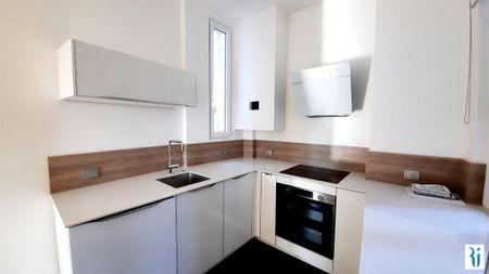 Location Appartement 3 pièces 70m² - Photo 4