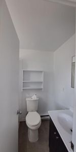 Appartement 2½ à louer — Électros et électricité inclus - Photo 3