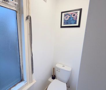 1 Bed Flat, Mersham Road, CR7 - Photo 1