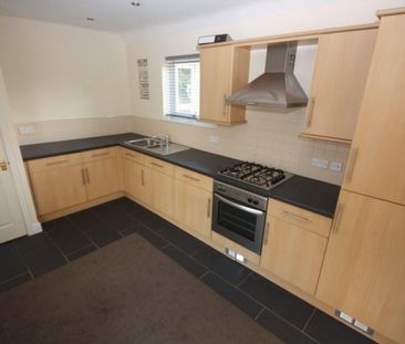 Railway Terrace, Rugby - Photo 5