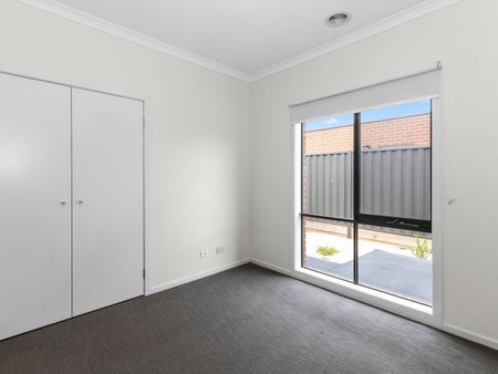 82 Fairground Promenade, Berwick - Photo 5