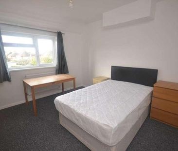 Culver Lane, Reading, RG6 - Photo 3