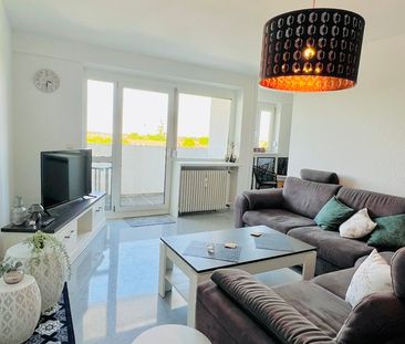 Hochwertig sanierte & möblierte 2-Zimmer-Wohnung mit atemberaubende... - Photo 1