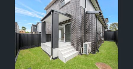 Modern 3-Bedroom Home in Prime Casula Location - Photo 3