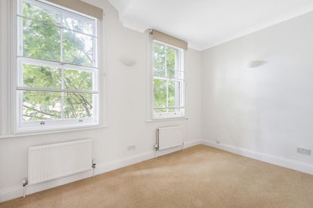3 bedroom end of terrace house to rent - Photo 2
