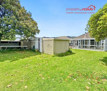 Spacious 4 Bedroom Family Home in Avalon - Photo 1