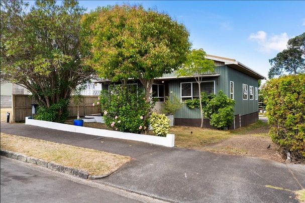 Charming 3-Bedroom Home in Westmere - Flexible Lease Options Available - Photo 1