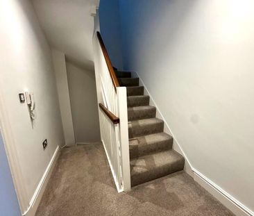 2 bedroom maisonette to rent - Photo 6