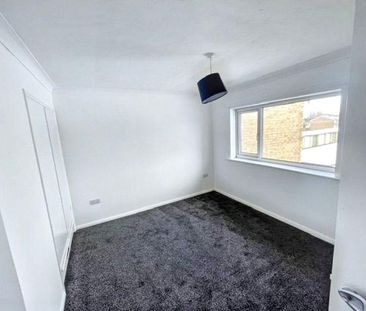 Neasham Avenue, Billingham, Billingham, Durham, TS23 3NX - Photo 2