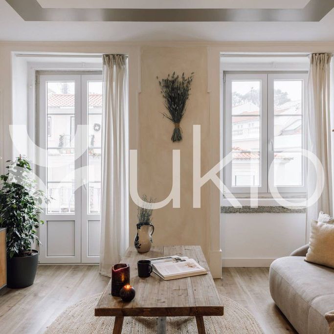 3 room luxury Apartment for rent in Lisbon - Photo 1