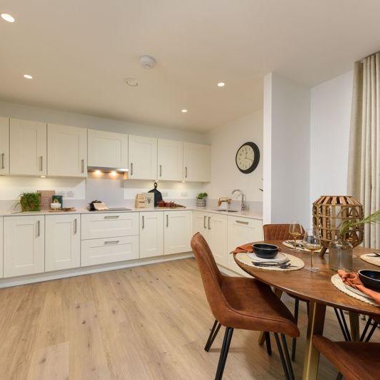 2 bedroom retirement property to rent - Photo 1