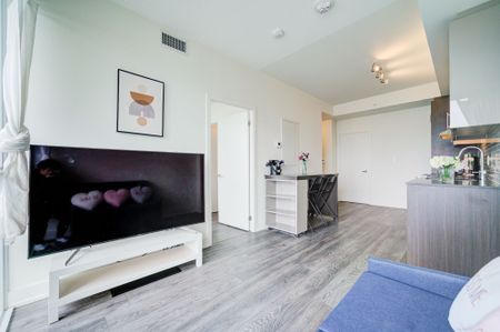 For Lease - 180 Fairview Mall Drive Unit# 1601, Toronto, Ontario - Photo 3