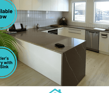 WELCOME TO WATERSIDE LIVING - KOWHAI POINT - Photo 4