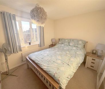 2 bedroom semi-detached house to rent - Photo 3