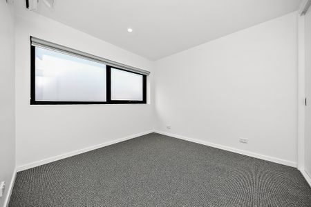 4,7/2 Howard Court, Clayton - Photo 3