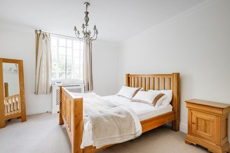 3 Bedroom Flat To Let - Photo 3