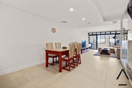 Stunning 3 Bedroom Apartment located in Neutral Bay - Photo 5