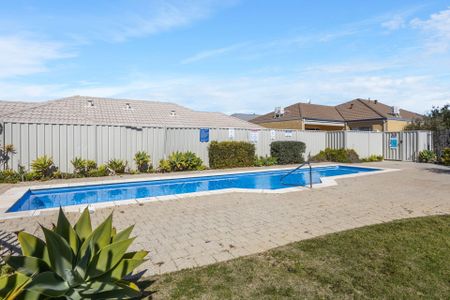 Amazing Location - Photo 5