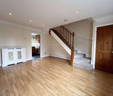 The Belfry, Luton, LU2 - Photo 3