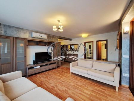 Apartament luminos cu 2 locuri de parcare si terasa, cartier - Fotografie 3