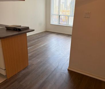 For Lease - 887 Bay Street Unit# 1501, Toronto, Ontario - Photo 1