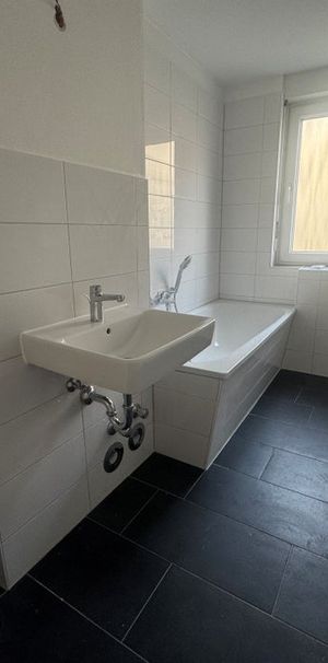 Schicke 1 Raum Wohnung mit Balkon in Sanierung - Photo 1