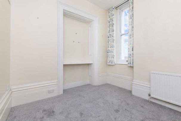 3 bedroom apartment to rent - Photo 1