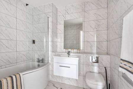 High Street - Photo 5