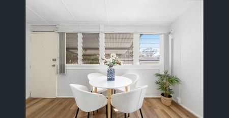 Charming Family Home with Second Residence - Photo 3