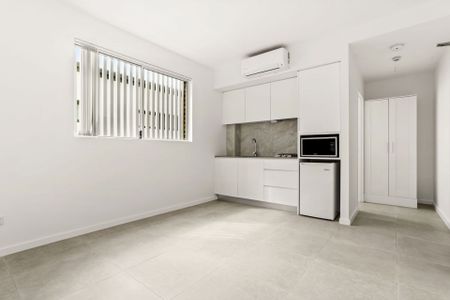 Self Contained Studios. UNIT 13 AVAILABLE! - Photo 2