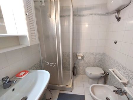 Private room at Via Calzolari 29 - Photo 2