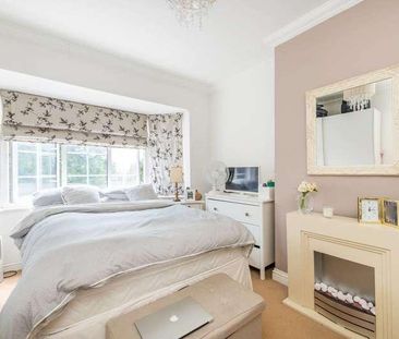 Hall Road, Isleworth, TW7 - Photo 5