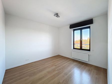 Energiezuinig 2 slpk appartement met terras & garage in Gent - Photo 2